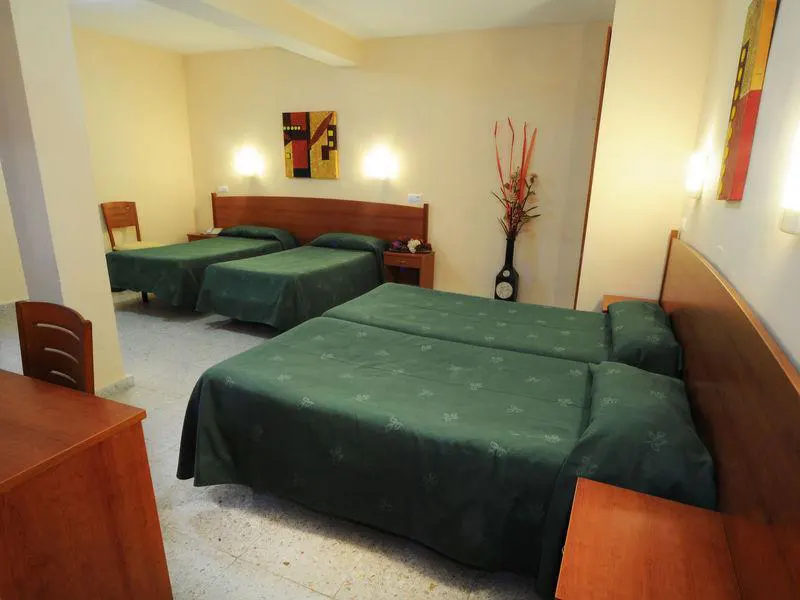 Hotel Rambla en Benidorm habitación cuadruple